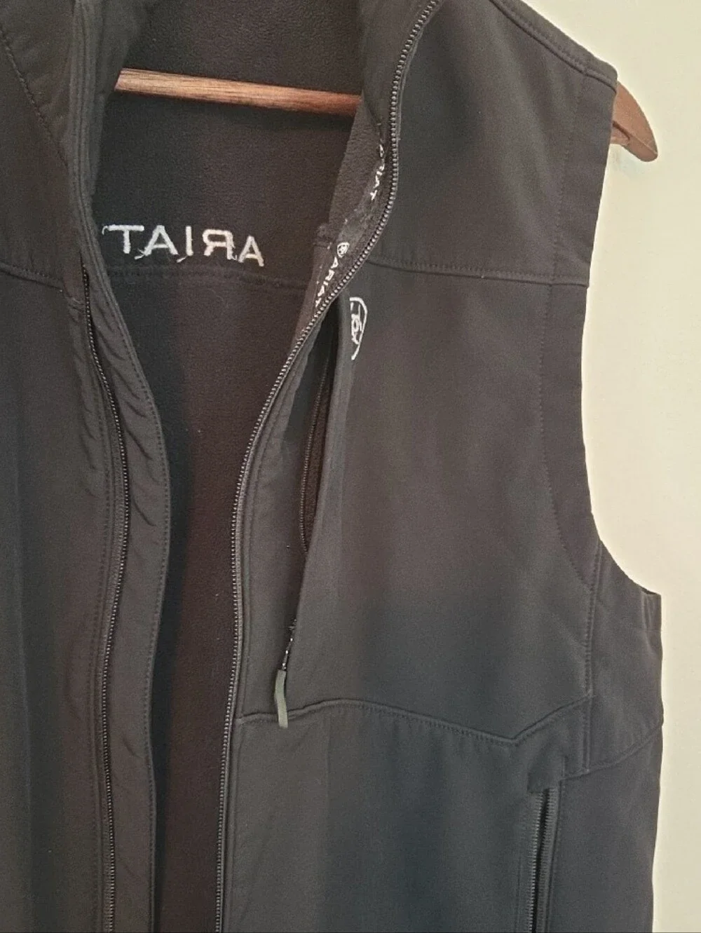 Ariat Men's Black Softshell Vest with Stand Collar